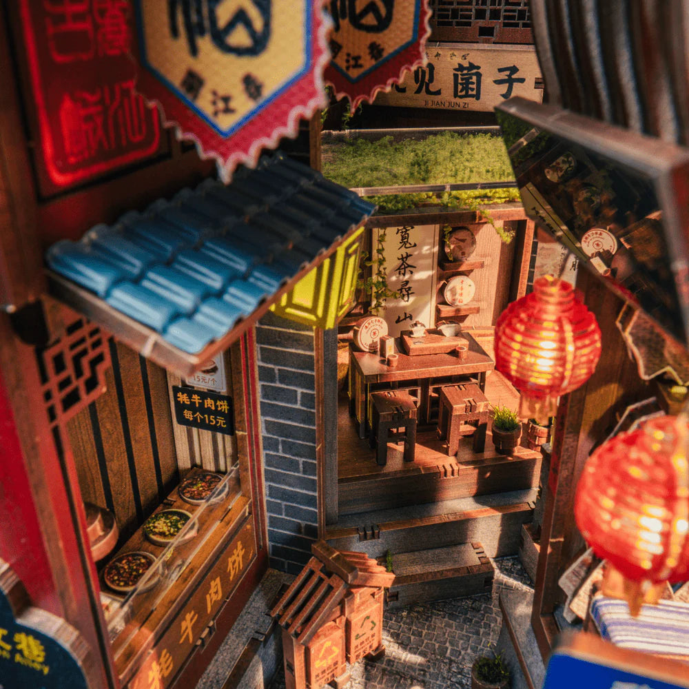 Lijiang Ancient Town Book Nook Kit