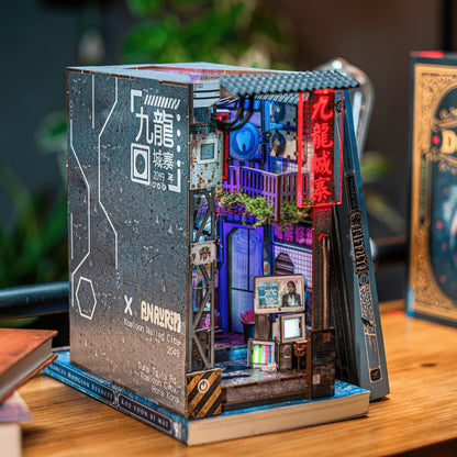 Kowloon Walled City 2049 Book Nook Kit
