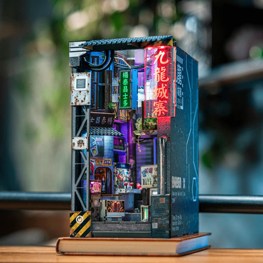 Kowloon Walled City 2049 Book Nook Kit